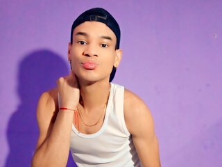 Livesex toy AnthonyPadron