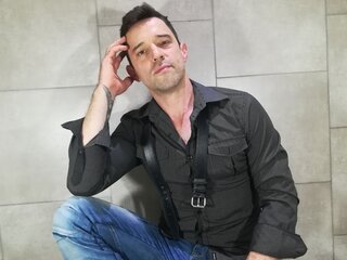 Sex online DeonEllis