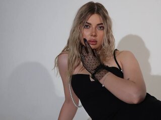 Online sex HyileyClark