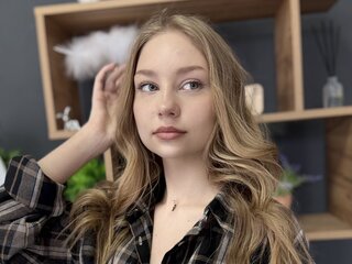 Shows videos PrudenceFarr